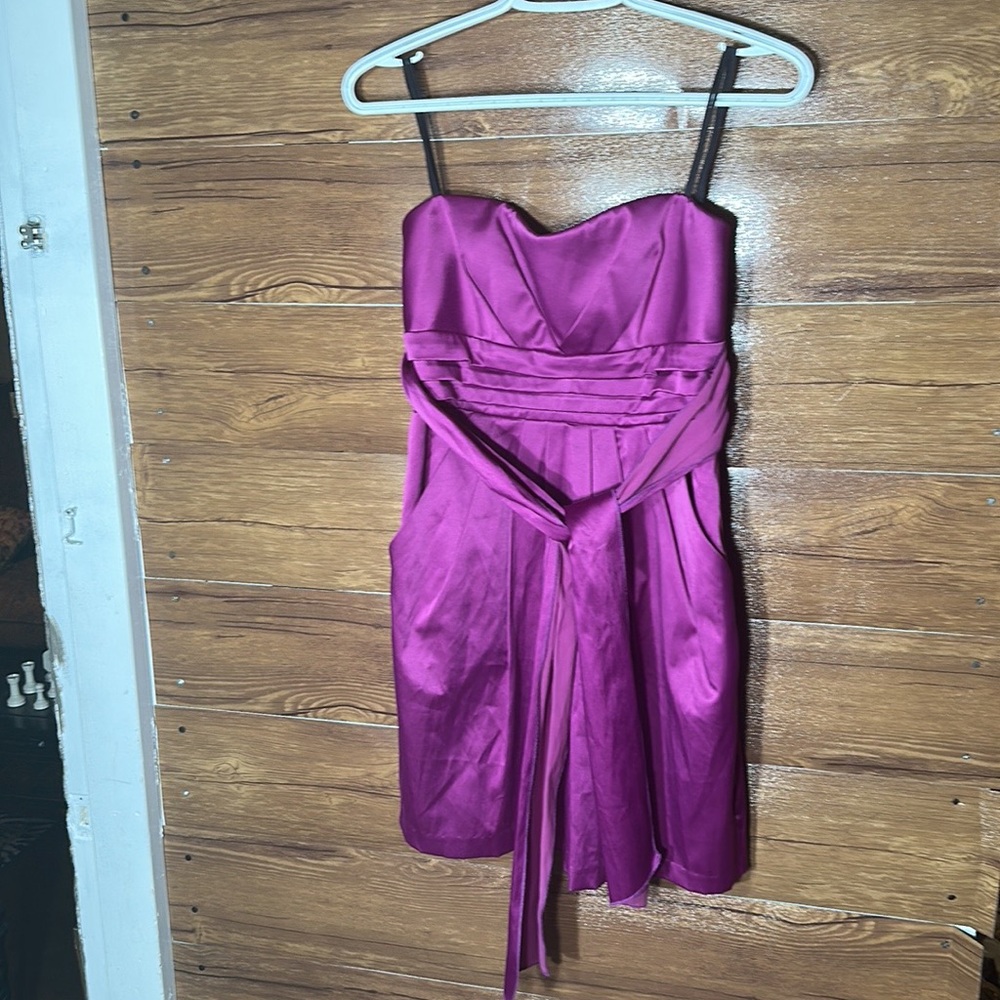 Wishes Wishes Wishes Gorgeous, fun strapless dress WITH POCKETS! Size 7